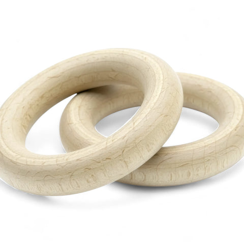 Close-up of 50 mm wooden craft toss ring showing wood grain