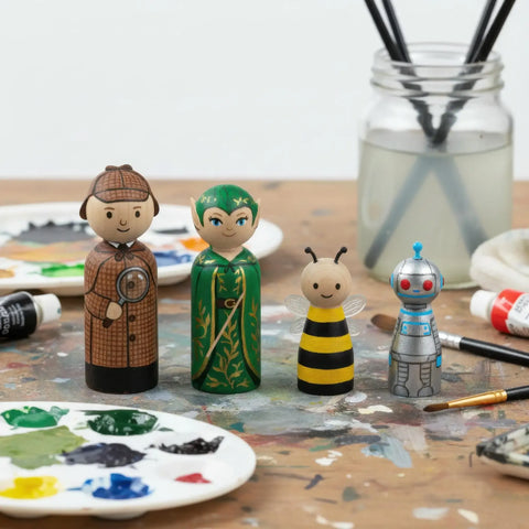 Hand-painted two-part treitud puidust pulknukud as characters