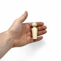 lähikaader  69 mm puidust pulknukud showing wood grain